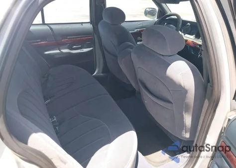 2000 Mercury Grand Marquis Gs from USA, damaged, VIN 2MEFM74W9YX622596